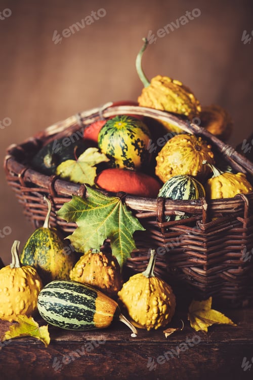 Preview: Autumn background