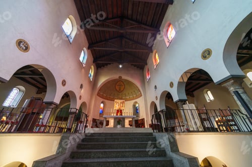 Preview: Church of San Vincenzo in Prato at Milan, Italy