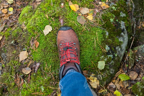 Preview: Woman's foot in trekking boots