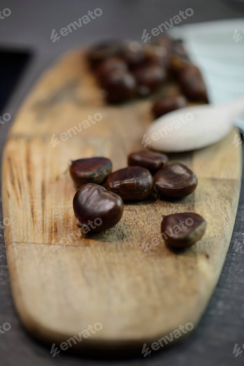 Preview: Chestnuts