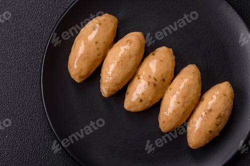 Preview: Fish or meat quenelles with delicate mushroom sauce, salt and spices