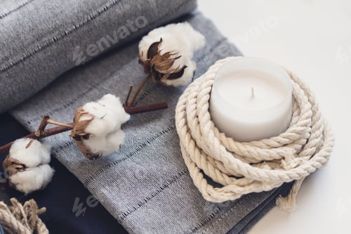 Preview: ↟ candles