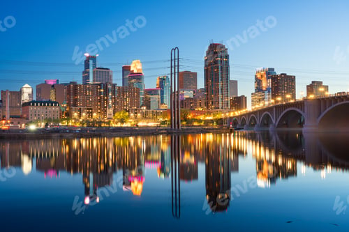 Preview: Minneapolis, Minnesota, USA Skyline over the Mississippi River