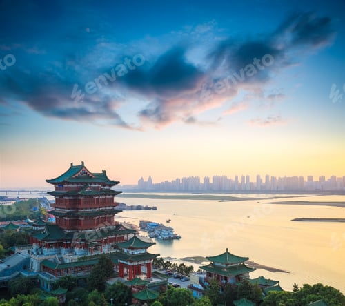 Preview: beautiful nanchang tengwang pavilion at dusk