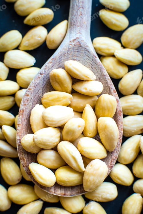 Preview: almonds