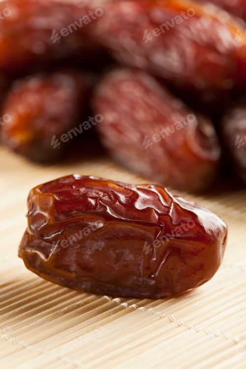 Preview: Fresh Organic Raw Brown Date Fruit
