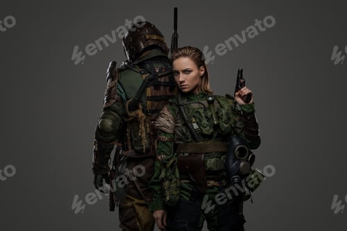Preview: Female soldier with her camaraderie against gray background