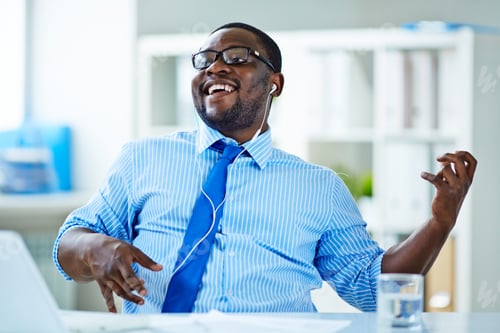 Preview: Happy singing