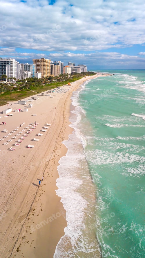 Preview: Aerial View of South Beach, Miami, Florida