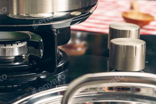 Preview: Clean saucepan on a gas stove in kitchen