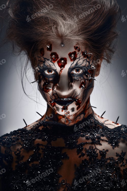 Preview: Pierced grin.