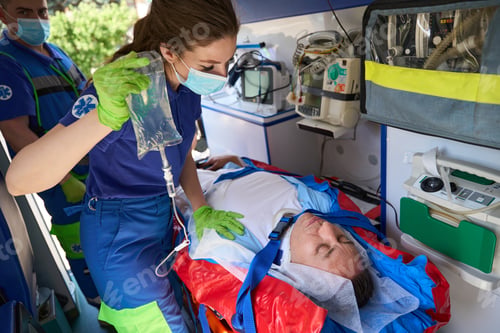Preview: Patient lies on a stretcher in an ambulance
