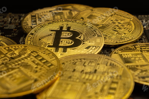 Preview: Bitcoin cryptocurrency gold coin. Trading on the cryptocurrency exchange. Trends in bitcoin exchange