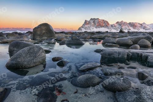 Preview: Breathtaking winter scenery on Uttakleiv beach at morning