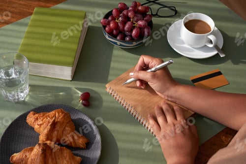 Preview: Taking Notes at Breakfast