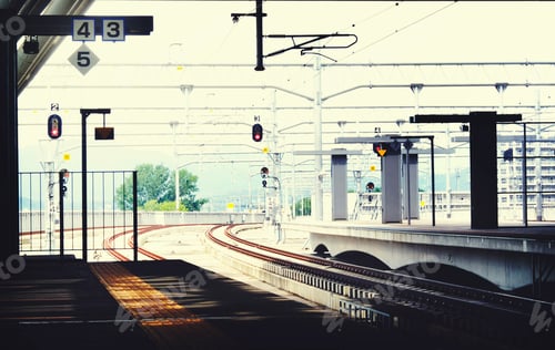 Preview: Public Trasportation Station Platform Station Metropolitan Conce