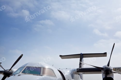 Preview: A plane with small twin propellers