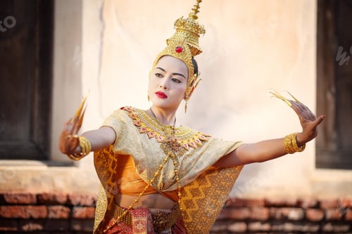 Preview: Asian Woman wear Thai Traditional Costume Dancer with beautiful design dress