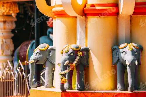 Preview: Mapusa, Goa, India. Elephant Statue Near The Shree Ganesh Mandir, Ganeshpuri Temple. Famous Landmark