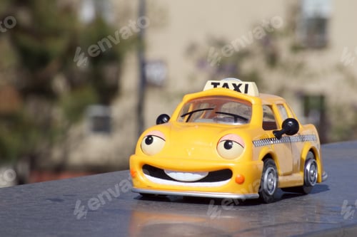 Preview: New York checkered taxi cab, happy and ready to pick you up