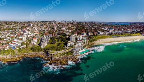 Preview: Scenic view of the iconic Bondi Beach located in Sydney, Australia