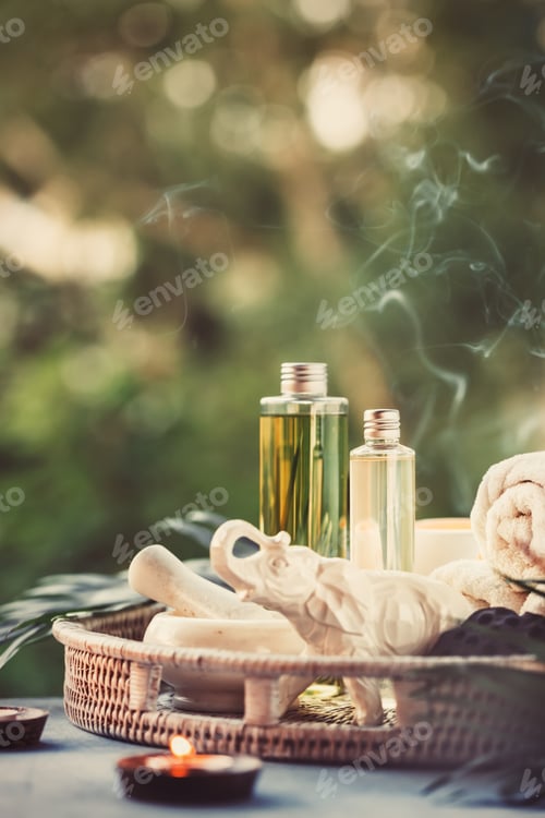 Visualização: Ambiente de spa ao ar livre.