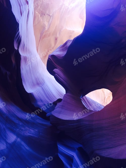 Preview: Beautiful textures of Antelope Canyon, Arizona, the USA