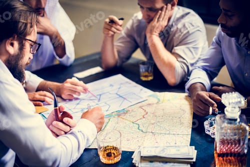 Preview: Group of people planning on robbing criminal
