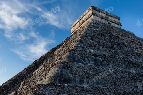 Preview: Low angle detail of temple, Chicken Itza, Yucatan, Mexico