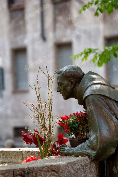 Preview: Statue of San Francesco in Sant Angelo square, Milan