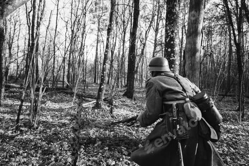 Preview: German Infantry Wehrmacht Soldier Of The World War II Hidden Run