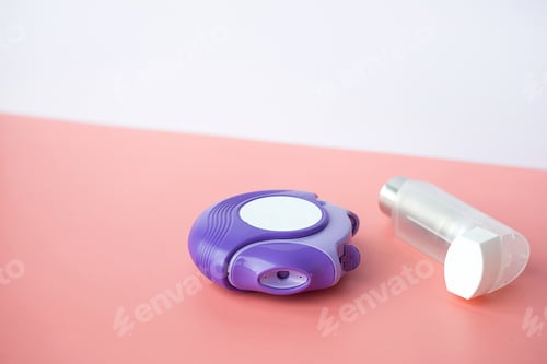 Preview: Asthma inhalers prevent asthma attack. Aerosols for inhalation, treatment of bronchial asthma.