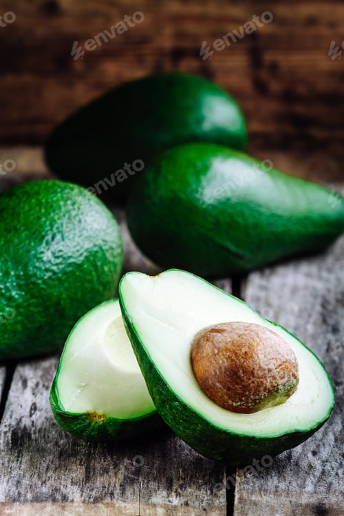 Preview: Fresh raw organic avocado on a wooden background