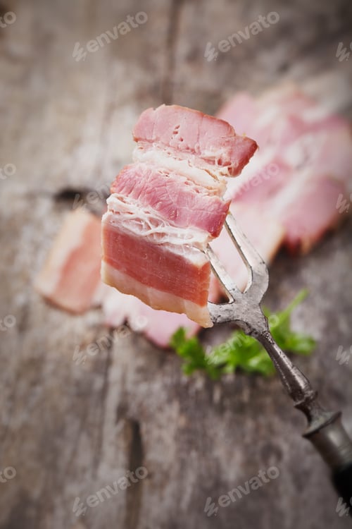 Preview: Bacon