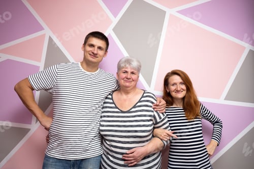 Preview: big happy family
