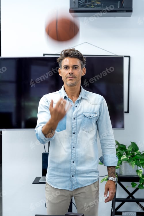 Preview: People at Office