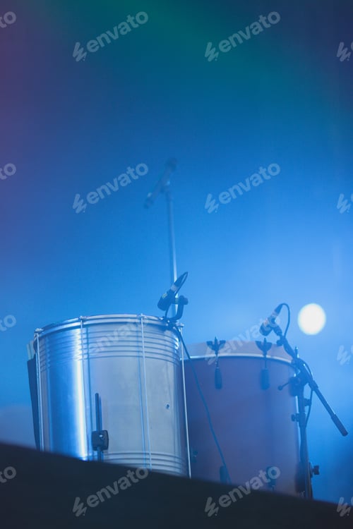 Preview: Drums with microphones on stage