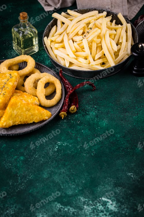 Preview: Frozen food assortment. Potato hashbrowns and french fries