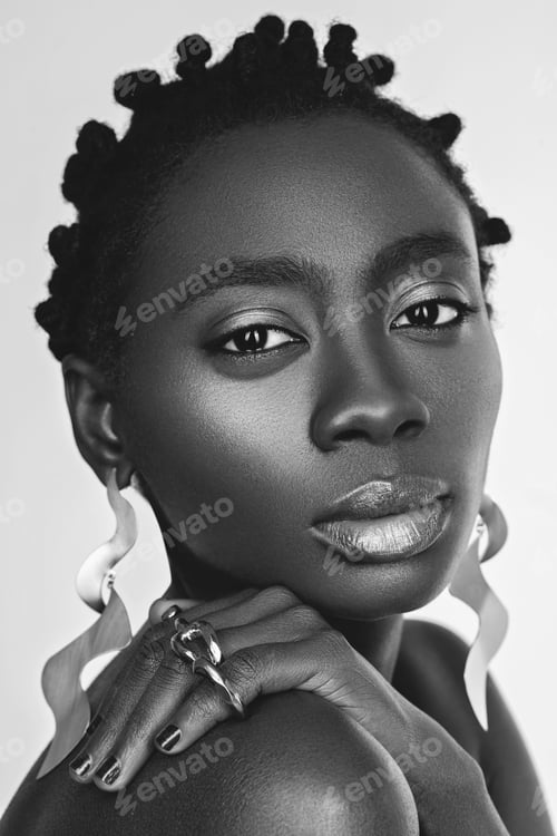 Preview: Beautiful black girl with big earrings