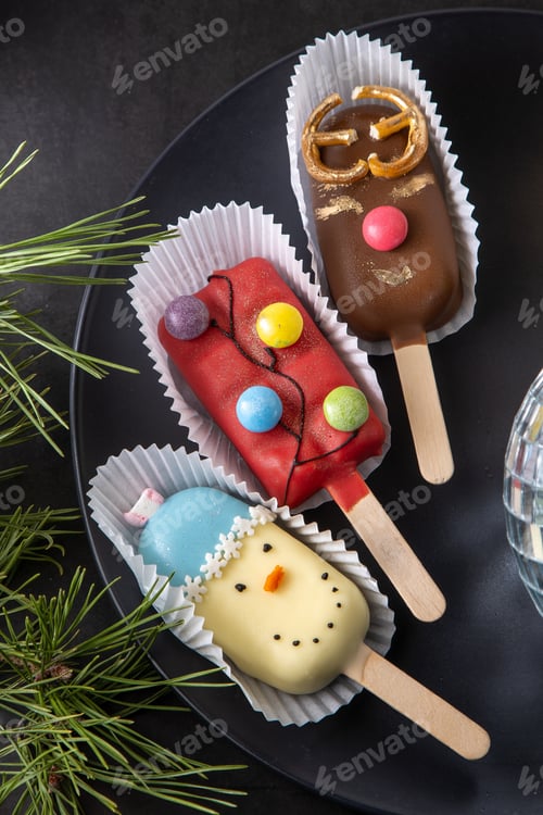 Preview: Christmas dessert. Sweet food. Cheesecake ice cream. Treat in winter. Candy Gingerbread cookies.