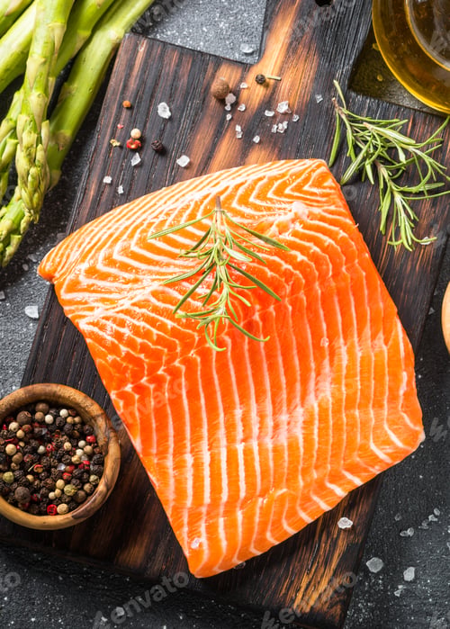 Preview: Salmon fillet with fresh vegetables and spices