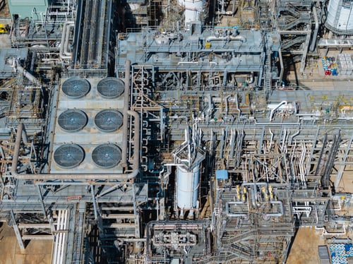 Preview: Complex Network of Pipes in Industrial Refinery