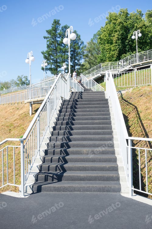 Preview: Staircase leading to the city park