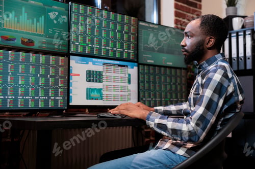 Preview: Working business man following forex stock market events in order to predict next falling of prices