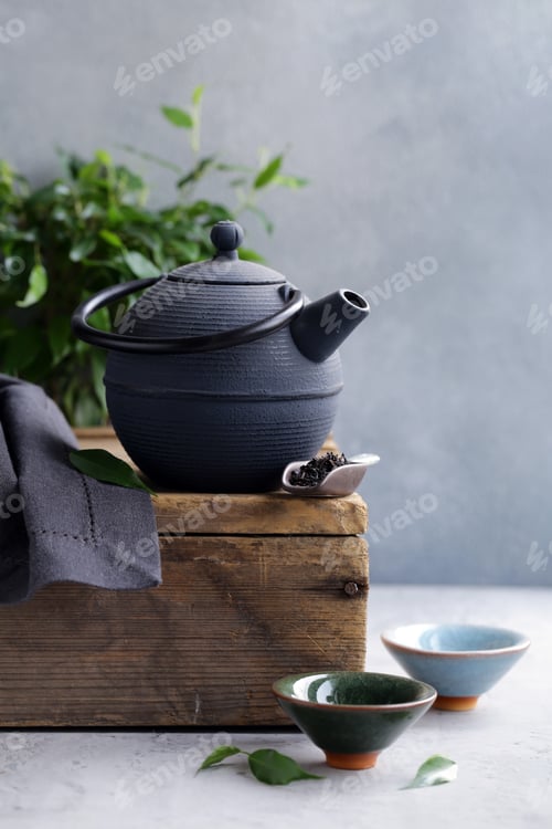Preview: Cast Iron Kettle on Wooden Table