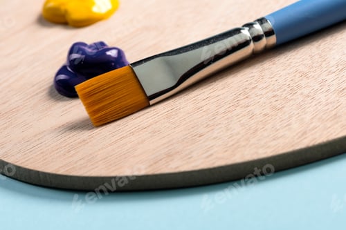 Preview: Paint brush and acrylic colors on the palette