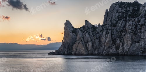 Preview: Panoramic picture of evening sunset over the Caraul-Oba mountain, Novy Svet, Crimea