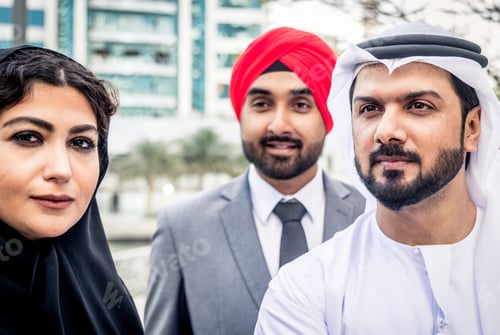 Preview: Business team in Dubai