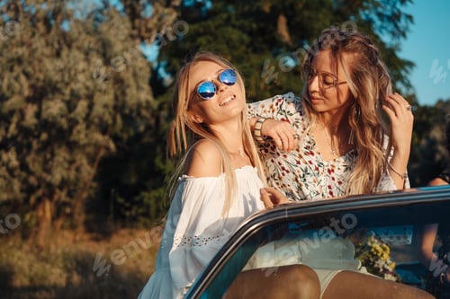 Preview: Two girls have fun in the countryside