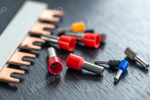 Preview: Coloured sleeves, crimp terminals for different wire sizes.